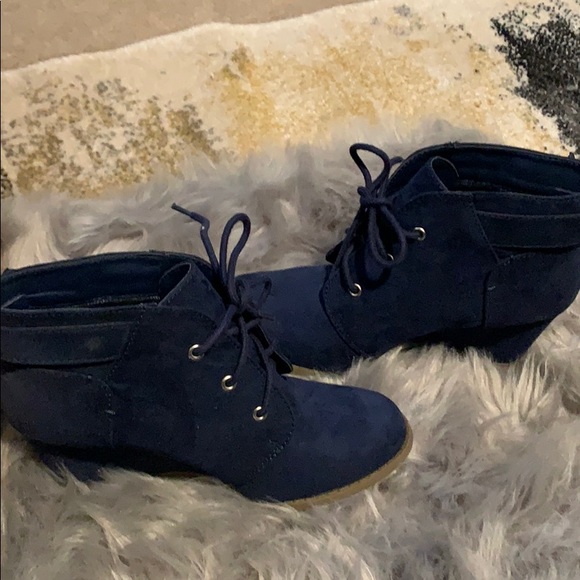 Wedges Boots - Picture 4 of 6